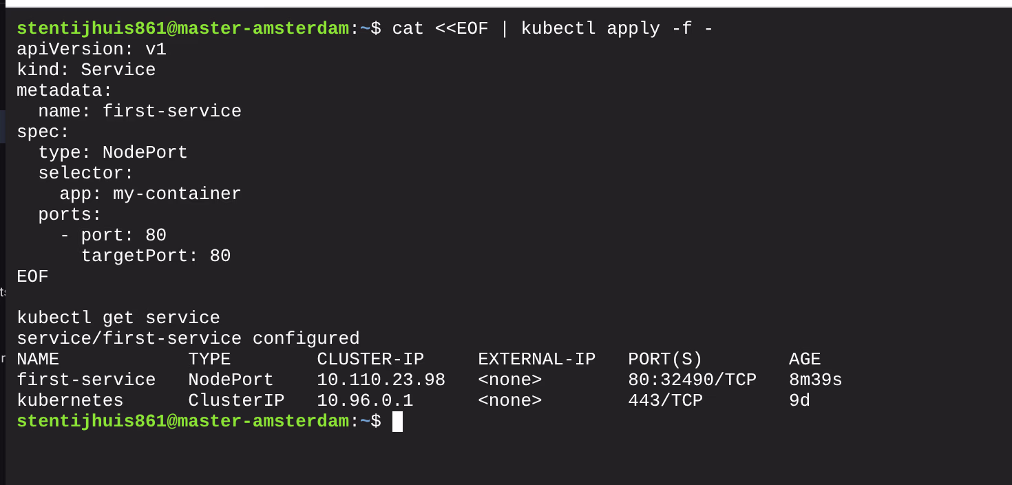 NodePort service - poort 80:32490/TCP