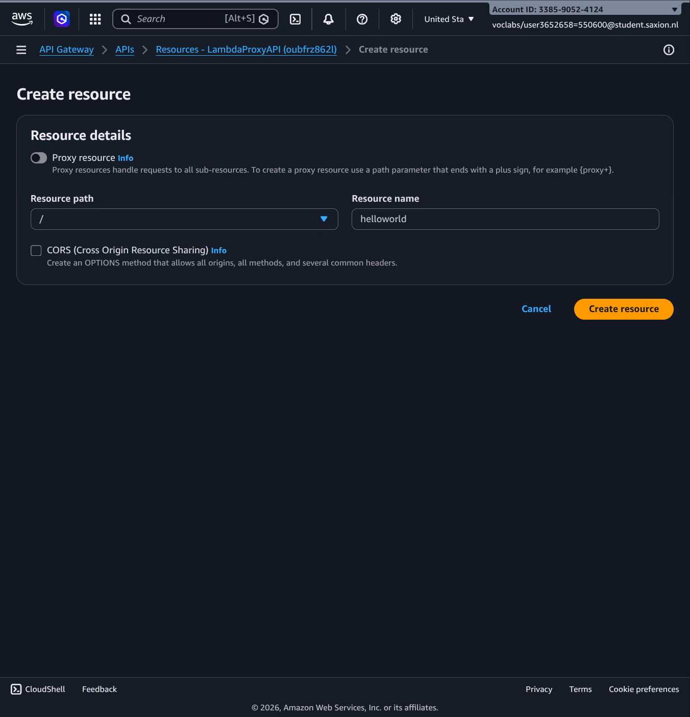 Resource /helloworld aanmaken